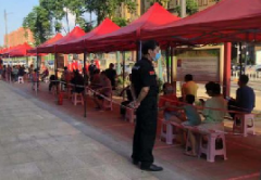 <b>眾志成城抗疫情，領威保安在一線</b>